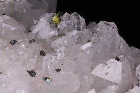 bergkristall_kupferkies_altlay_hunsrueck (13).jpg